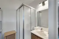 View 25