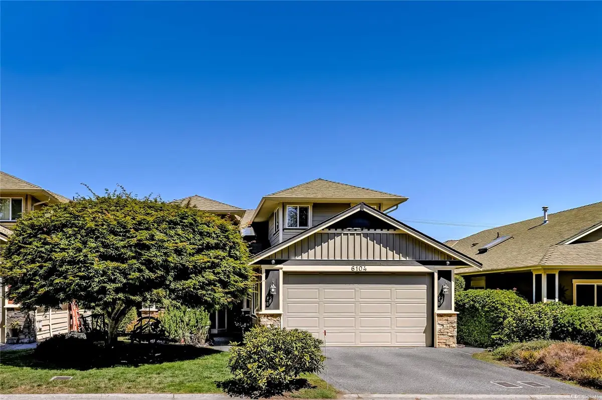 6104 Avery Lane, Nanaimo BC V9T 6R5