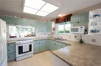 View 16