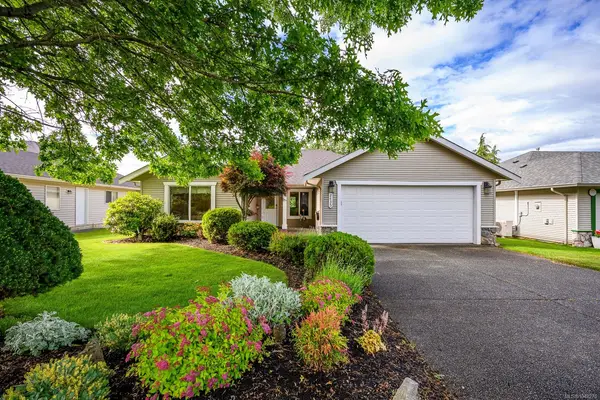 2435 Idiens Way, Courtenay BC V9N 9J3 - 3 bed, 2.0 bath in Courtenay