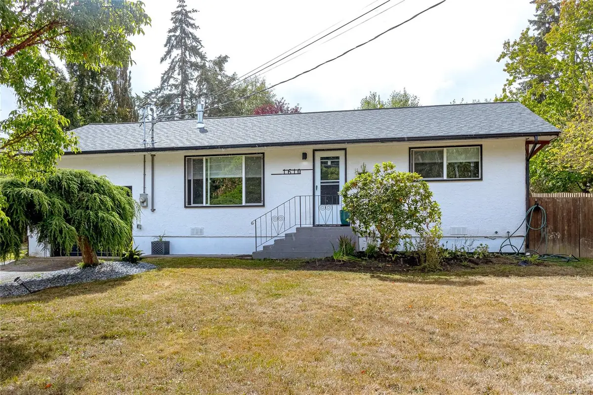 1610 Glen Rd, Cowichan Bay BC V0R 1N1