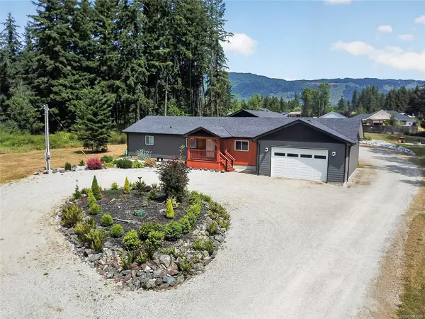 6353 Beaver Creek Rd, Port Alberni BC V9Y 8L3 - 3 bed, 2.0 bath in Port Alberni