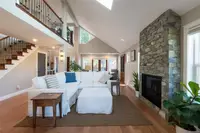View 16