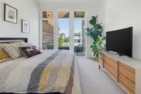 View 24