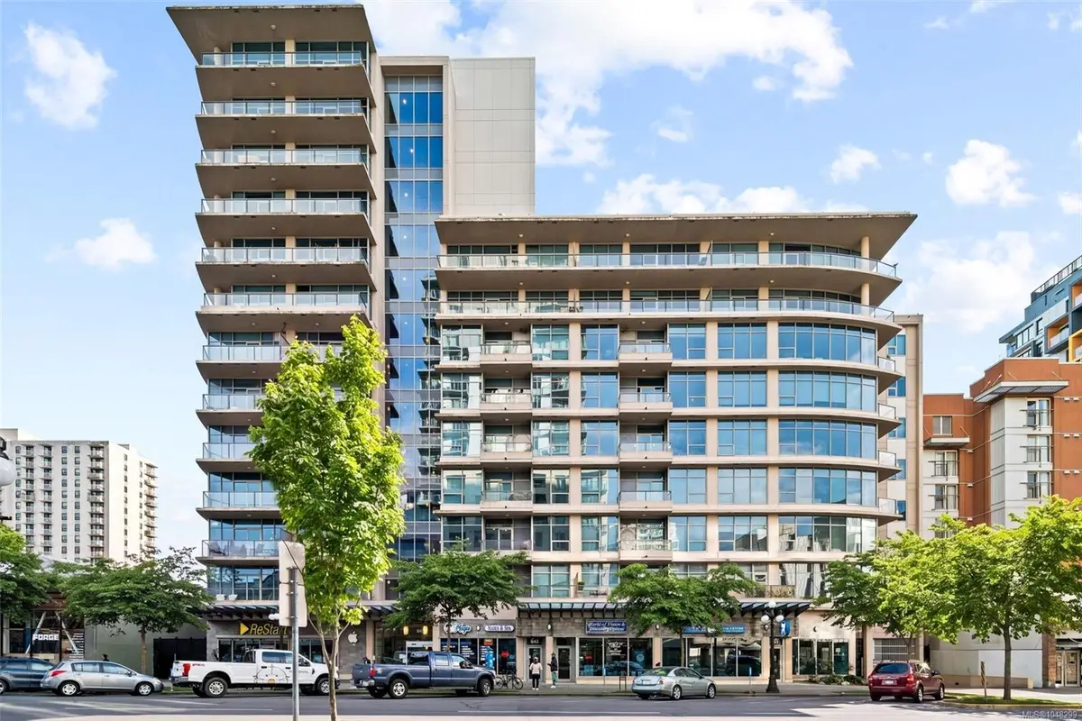 845 Yates St #401, Victoria BC V9C 1V2