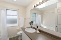 View 32