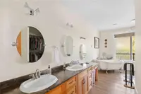 View 25
