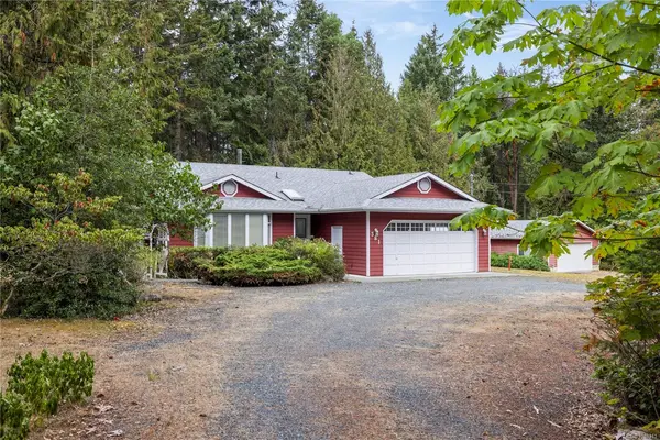 381 Fourneau Way, Parksville BC V9P 2J8 - 3 bed, 2 bath property for sale in Parksville