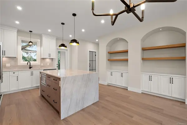 #102 - 954 Preston Way #102, Langford BC V9B 3B9 - 3 bed, 3.0 bath in Langford