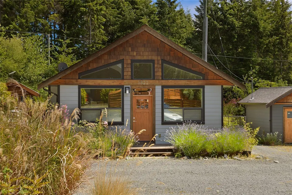 3822 TRAILHEAD Dr, Sooke BC V9Z 1L1
