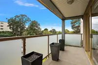 View 16