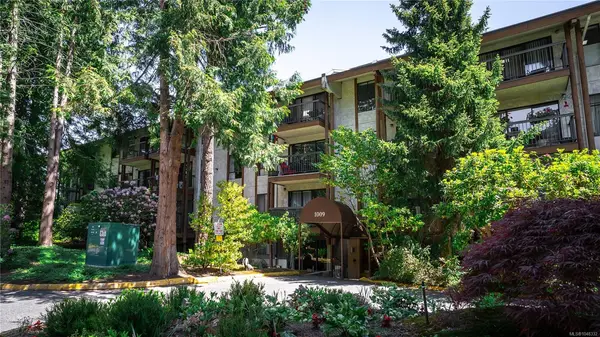 1009 Mckenzie Ave #118, Saanich BC V8X 4B1 - 2 bed, 2.0 bath in Saanich