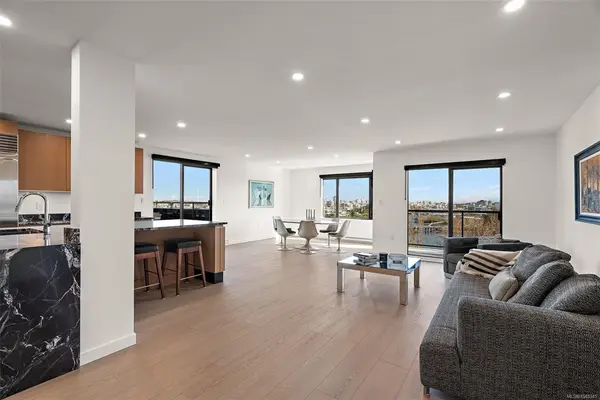 103 Gorge Rd E #PH1, Victoria BC V9A 6Z2 - 2 bed, 2.0 bath in Victoria