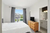 View 25