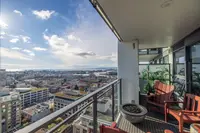 View 16