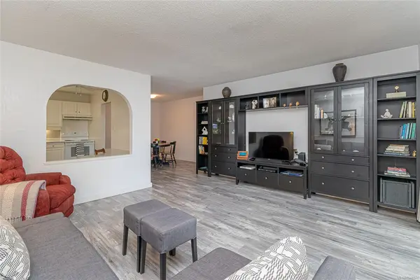 1545 Pandora Ave #212, Victoria BC V8R 6R1 - 2 bed, 2.0 bath in Victoria