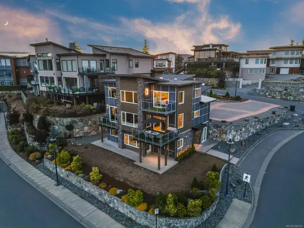 2209 Navigators Rise, Langford BC V9B 0P4 - 7 bed, 5.0 bath in Langford