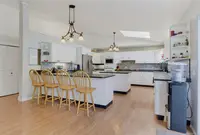 View 24