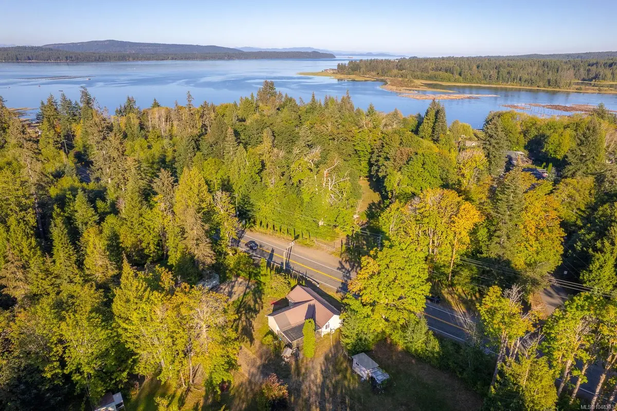 8331 Island Hwy S, Fanny Bay BC V0R 1V0