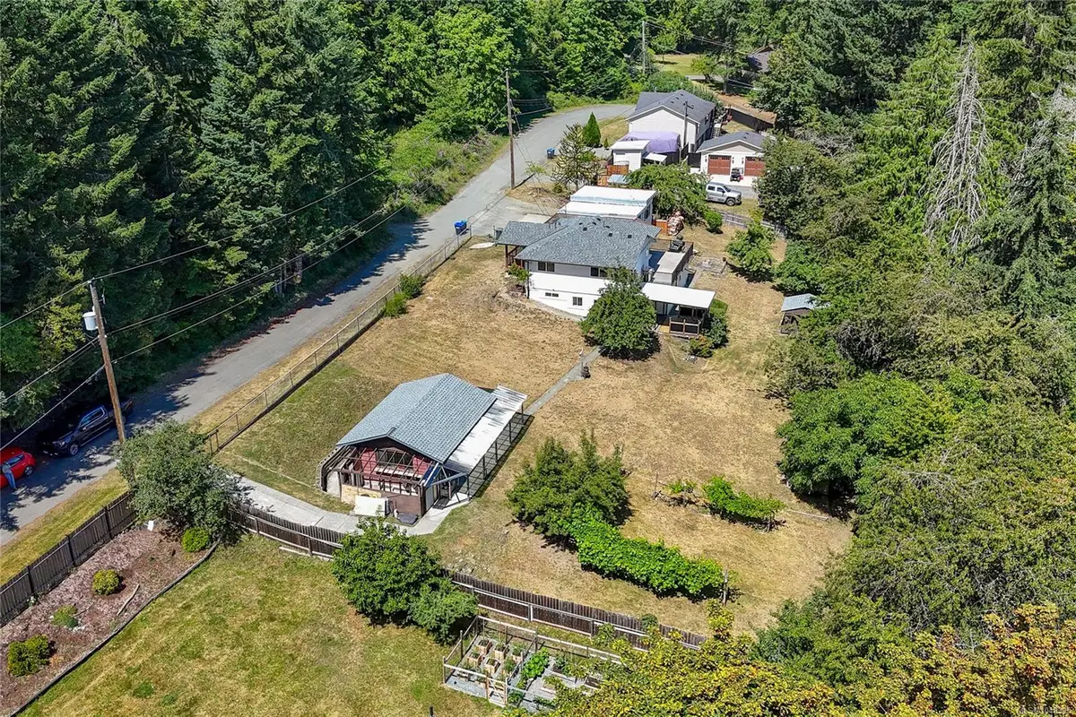 2170 Elizabeth St, Nanaimo BC V9X 1G3
