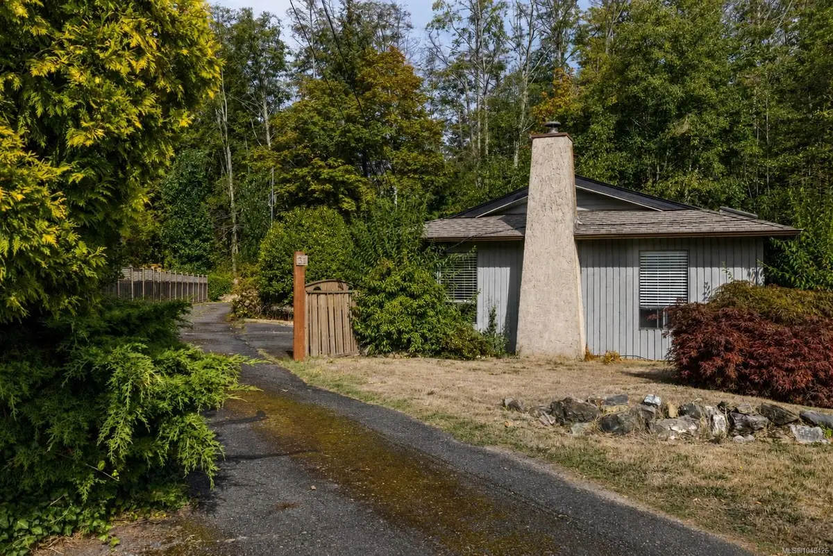 493 Pioneer Cres #31, Parksville BC V9P 1V1