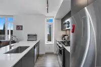 View 10