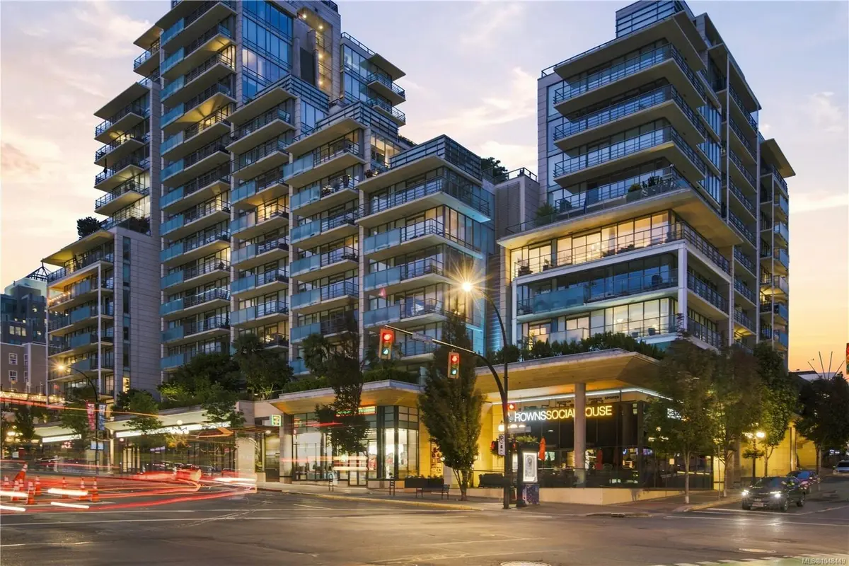 708 Burdett Ave #606, Victoria BC V8W 0A8