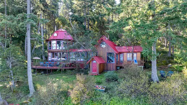 LT 1 Ruxton Island, Ruxton Island BC V9G 1A4 - 3 bed, 2 bath property for sale in Ruxton Island