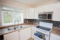 View 25
