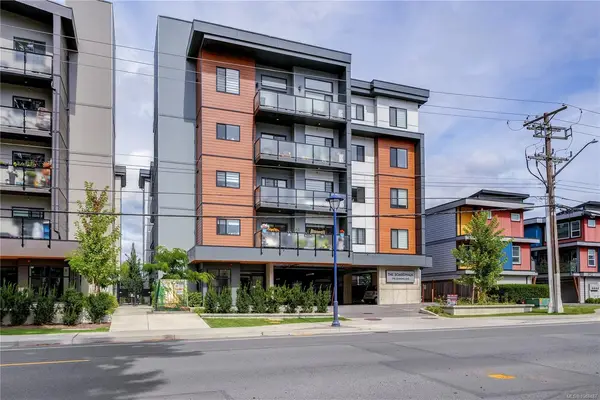 918 Jenkins Ave #303, Langford BC V9B 2N7 - 2 bed, 2.0 bath in Langford