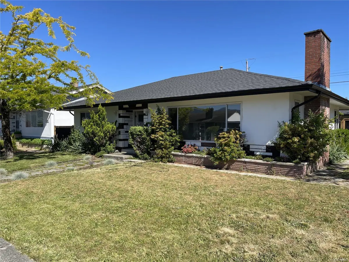 3811 Morton St, Port Alberni BC V9Y 3V4