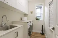 View 24