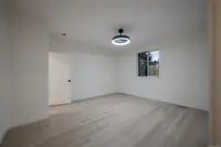 View 32