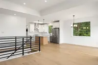 View 10