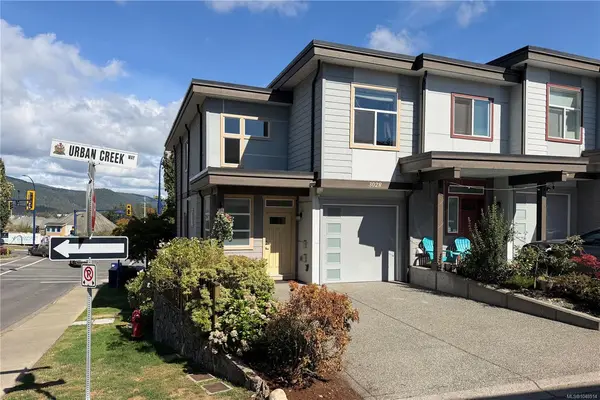 3028 Urban Creek Way, Langford BC V9B 0L9 - 3 bed, 3.0 bath in Langford