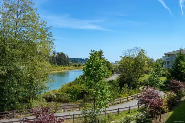 #310 - 1944 Riverside Lane #310, Courtenay BC V9N 0E5 - 2 bed, 2 bath property for sale in Courtenay