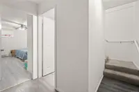 View 32