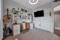 View 32