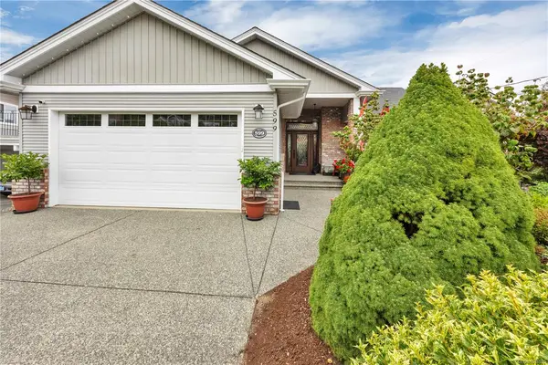 599 Hillcrest Ave, Ladysmith BC V9G 1W1 - 4 bed, 4.0 bath in Ladysmith