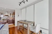 View 10