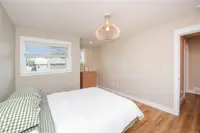 View 32