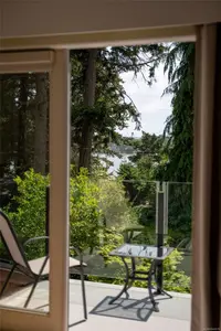 View 18