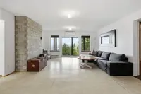 View 36
