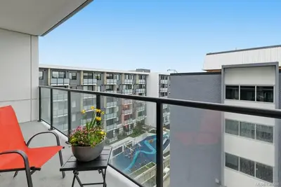 1100 Yates St #606, Victoria BC V8V 0H5