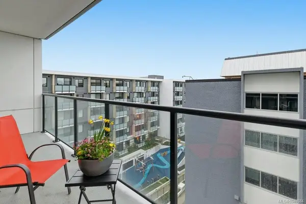 1100 Yates St #606, Victoria BC V8V 0H5 - 1 bed, 1.0 bath in Victoria