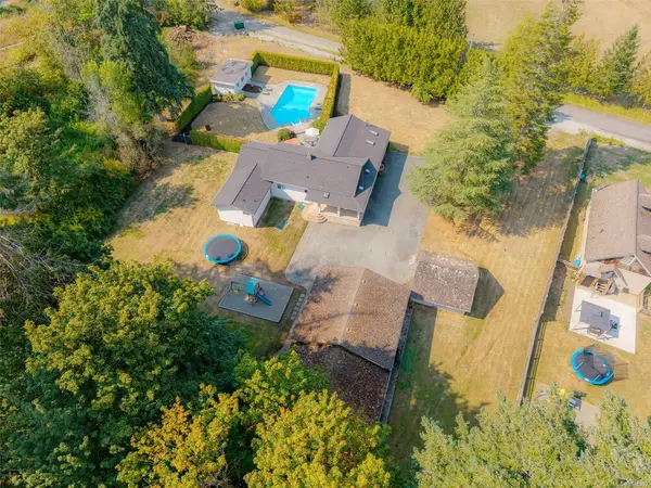 6038 Kirkpatrick Rd, Port Alberni BC V9Y 8X4 - 4 bed, 3.0 bath in Port Alberni
