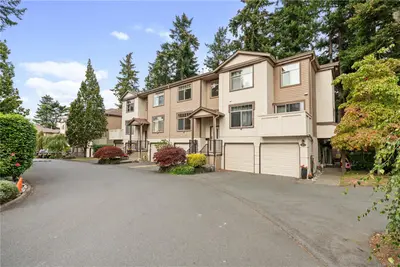 288 Eltham Rd #403, View Royal BC V9B 1J9