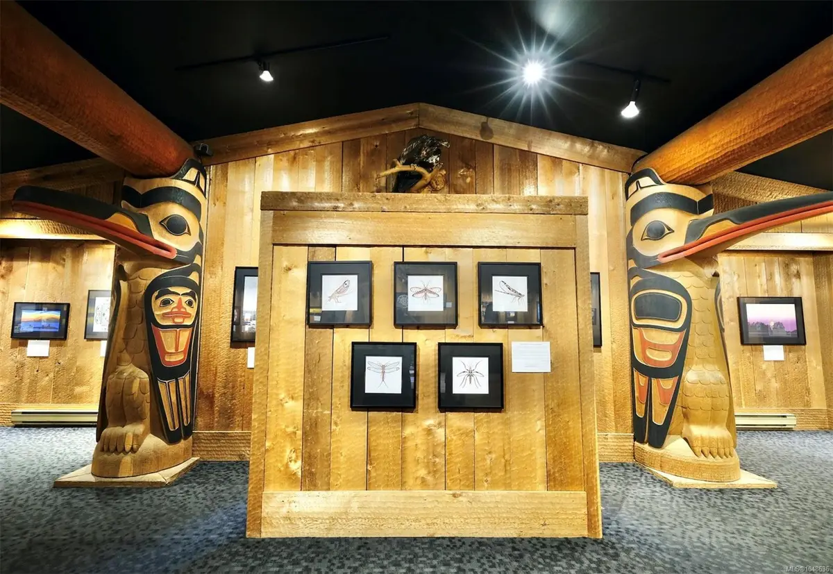 350 Campbell St, Tofino BC V0R 2Z0