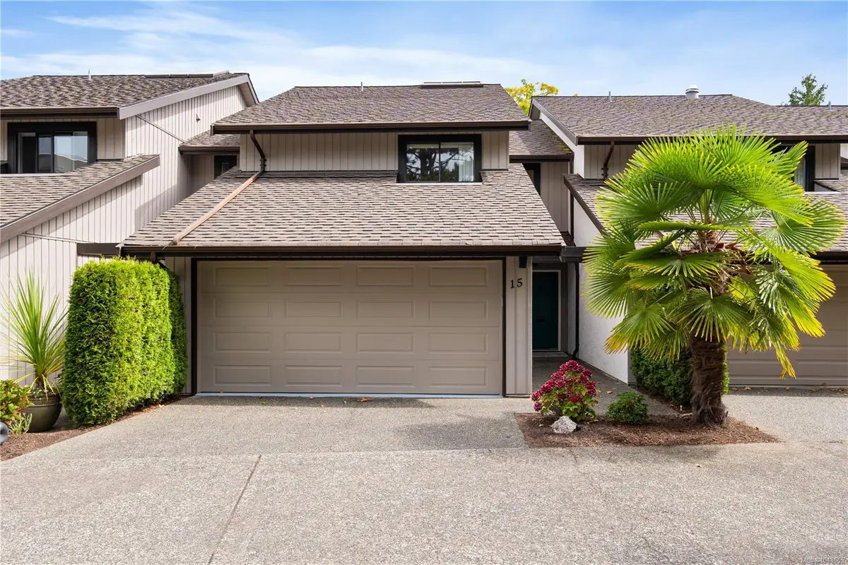 10457 Resthaven Dr #15, Sidney BC V8L 3H6