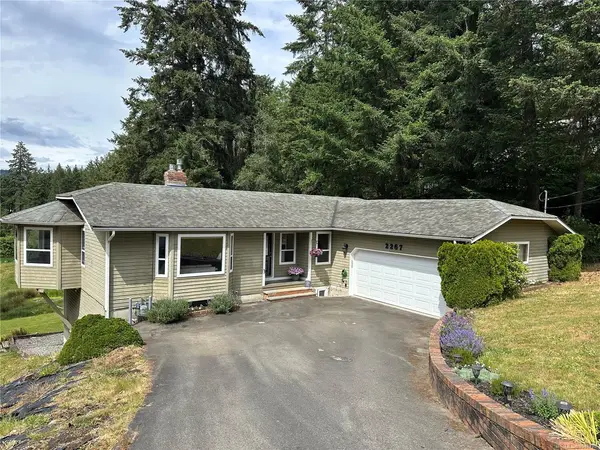 2267 Regina Dr, Duncan BC V9L 5V3 - 4 bed, 3 bath property for sale in Duncan